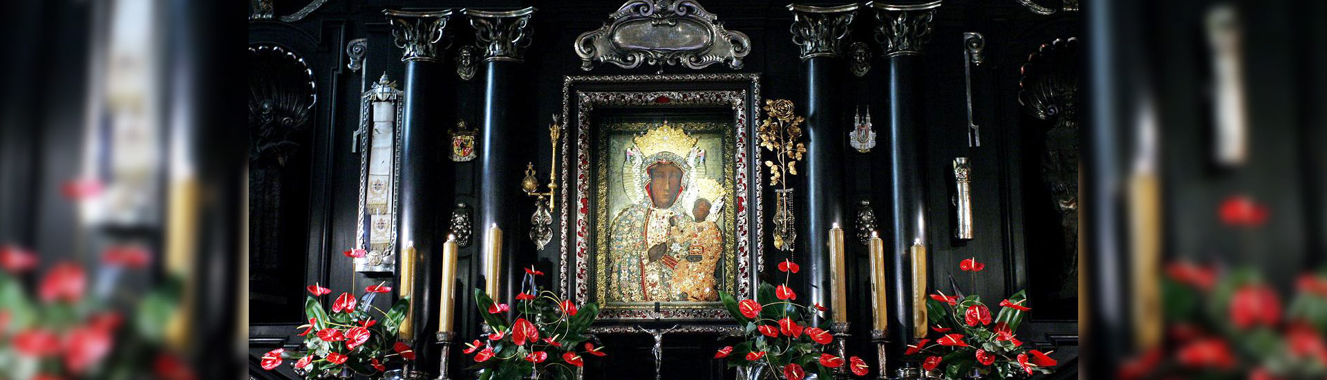 Królewska ikonografia Obrazu Matki Bożej Częstochowskiej